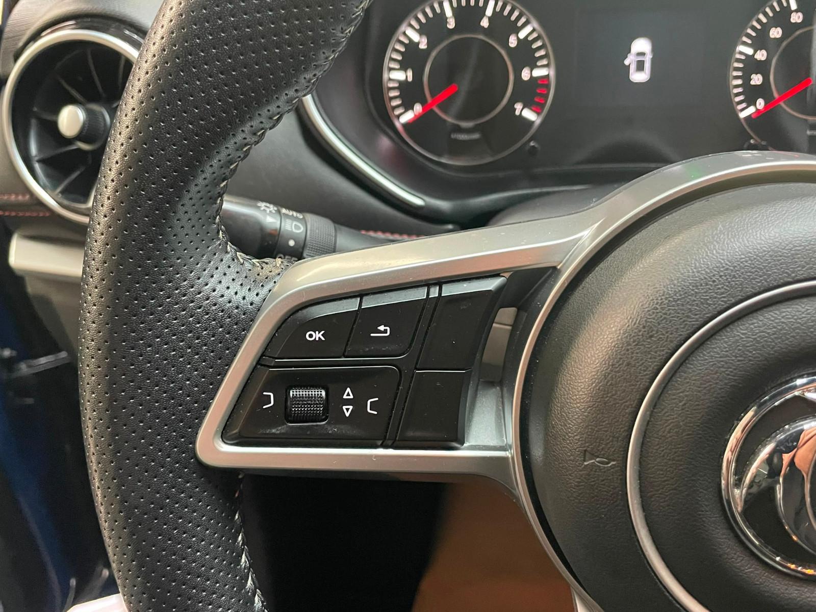 DFSK Fengon 500 / 2.HD/CARPLAY/Navi/LED/Kamera