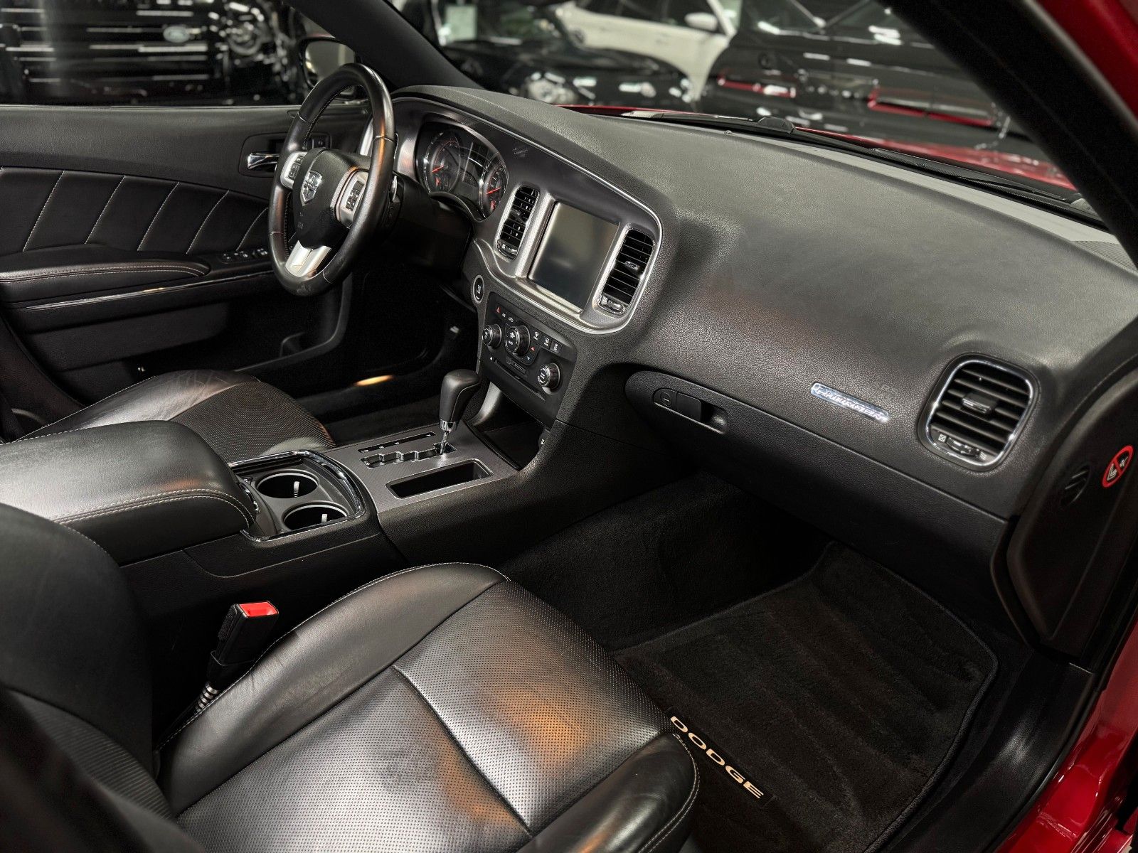 Fahrzeugabbildung Dodge Charger 5,7 R/T "Road-Track" Deutsche EZ