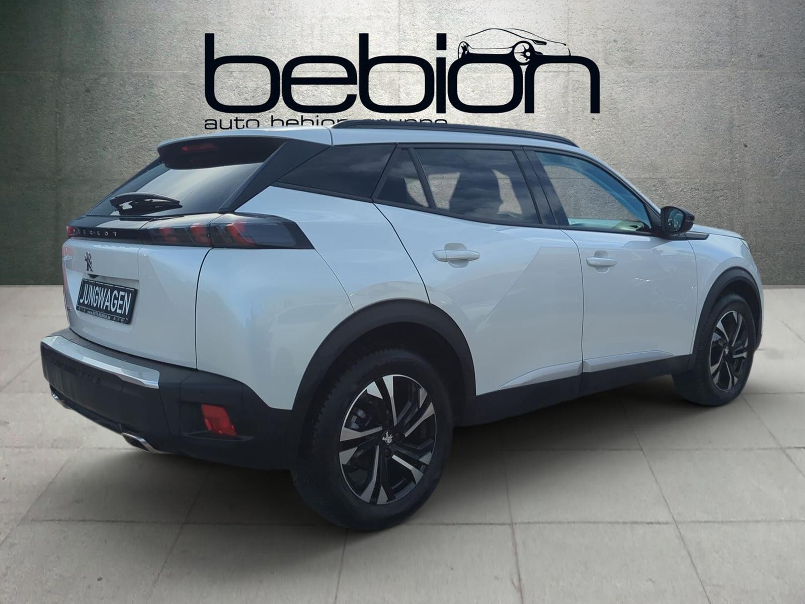Peugeot 2008 1.2 PureTech 130 Allure Pack LED Navi ACC