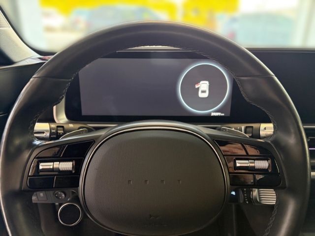 Fahrzeugabbildung Hyundai IONIQ 6 Techniq Elektro 77 HUD Navi Digitales Co