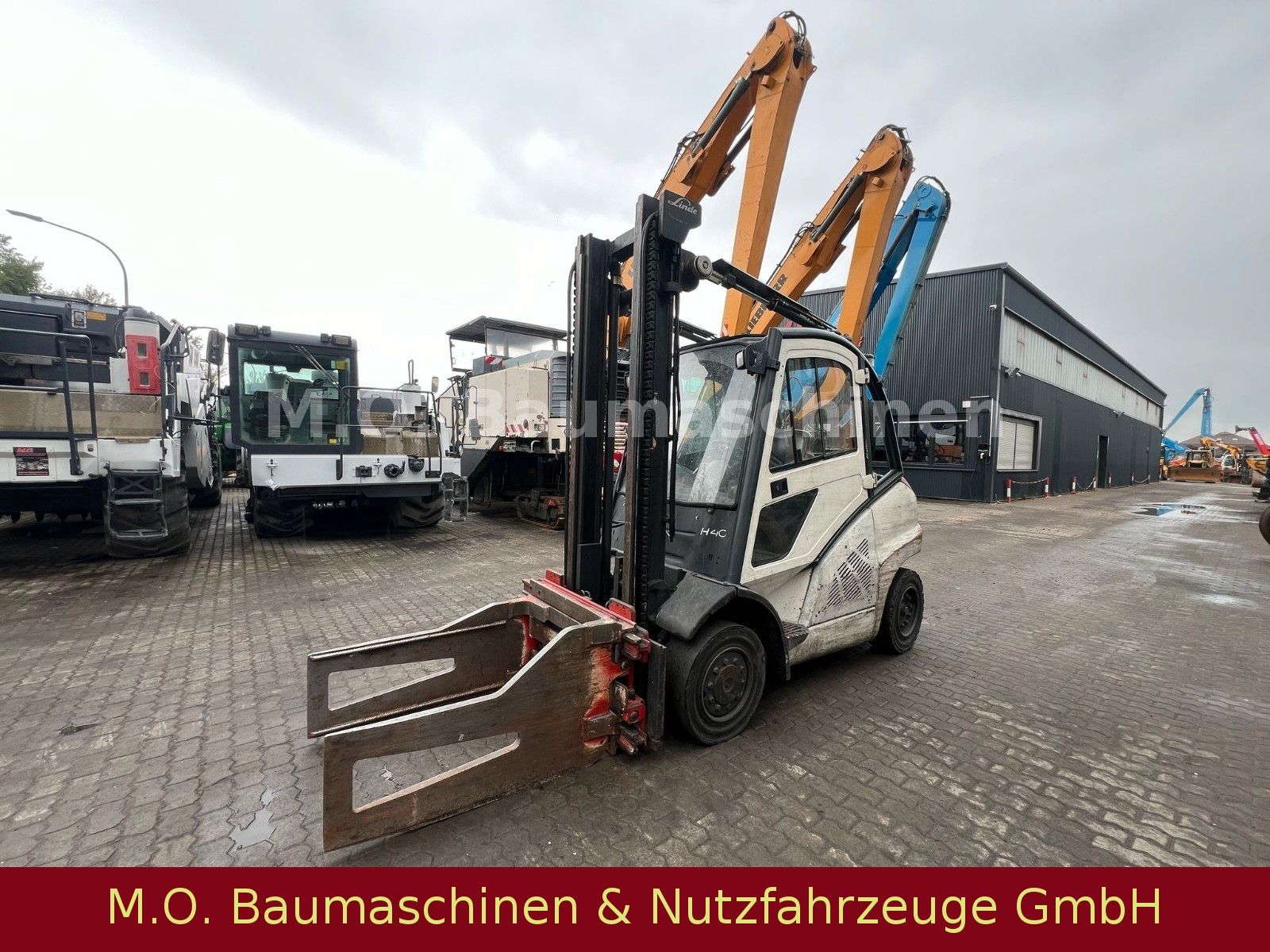 Fahrzeugabbildung Linde H 40 D  /Ballenzange / SS /ZV/ Duplex/4t/4m/