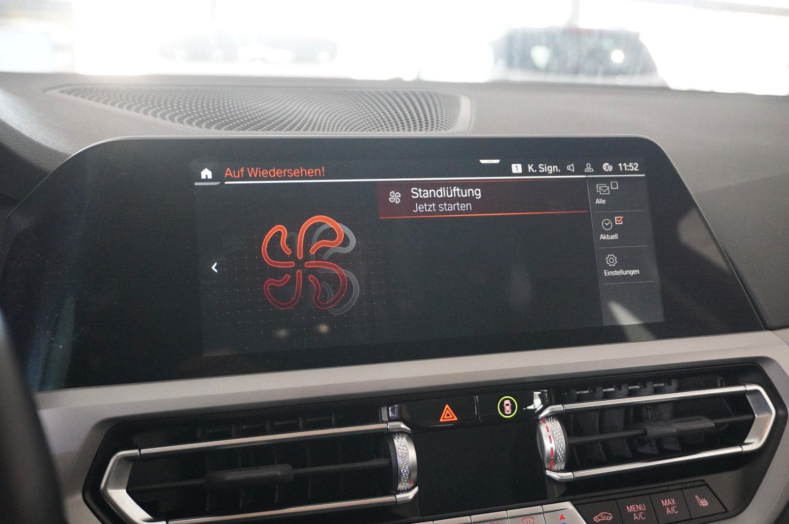 Fahrzeugabbildung BMW 318D TOURING ADVANTAGE NAVI/LED/VIRTUAL/SHZ/DAB+