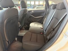 MERCEDES-BENZ B220 4Matic/KAMERA/ILS/TOTWI/