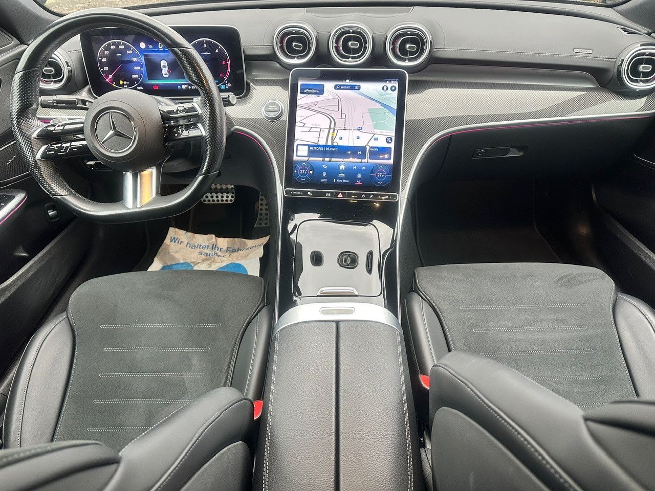 Fahrzeugabbildung Mercedes-Benz C 300 d AMG LINE+AVANTGARDE*1.HAND*