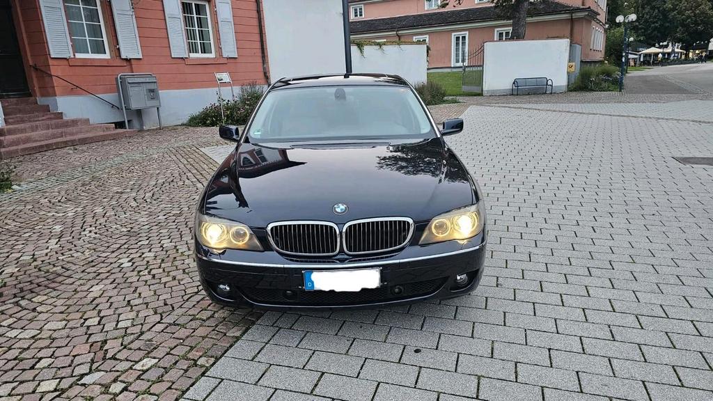 BMW 730