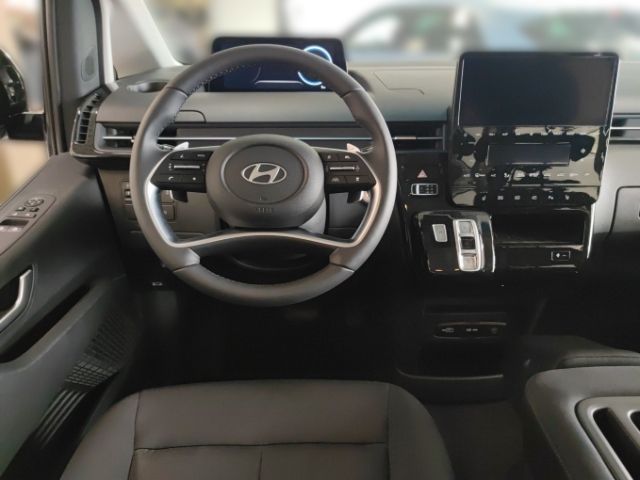 Fahrzeugabbildung Hyundai STARIA Trend Hybrid 2WD 1.6 T-GDI EU6e +Park-Pak