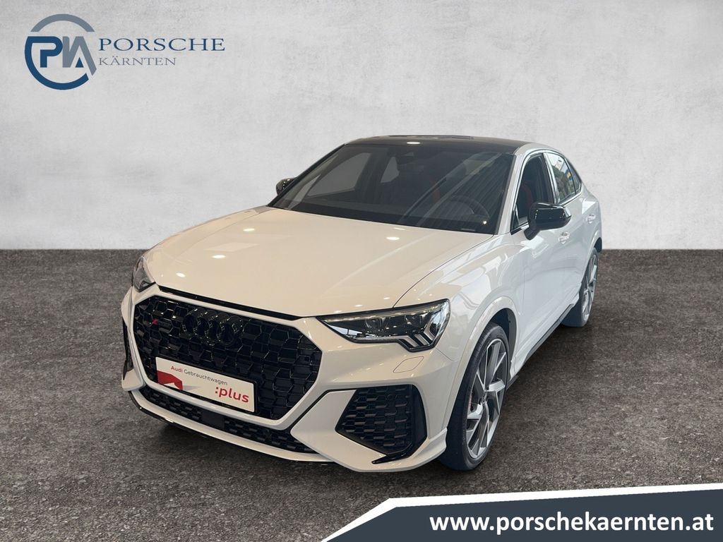 Image of Audi RSQ3