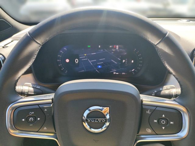 VOLVO XC 40 (Bild 19 von Array)