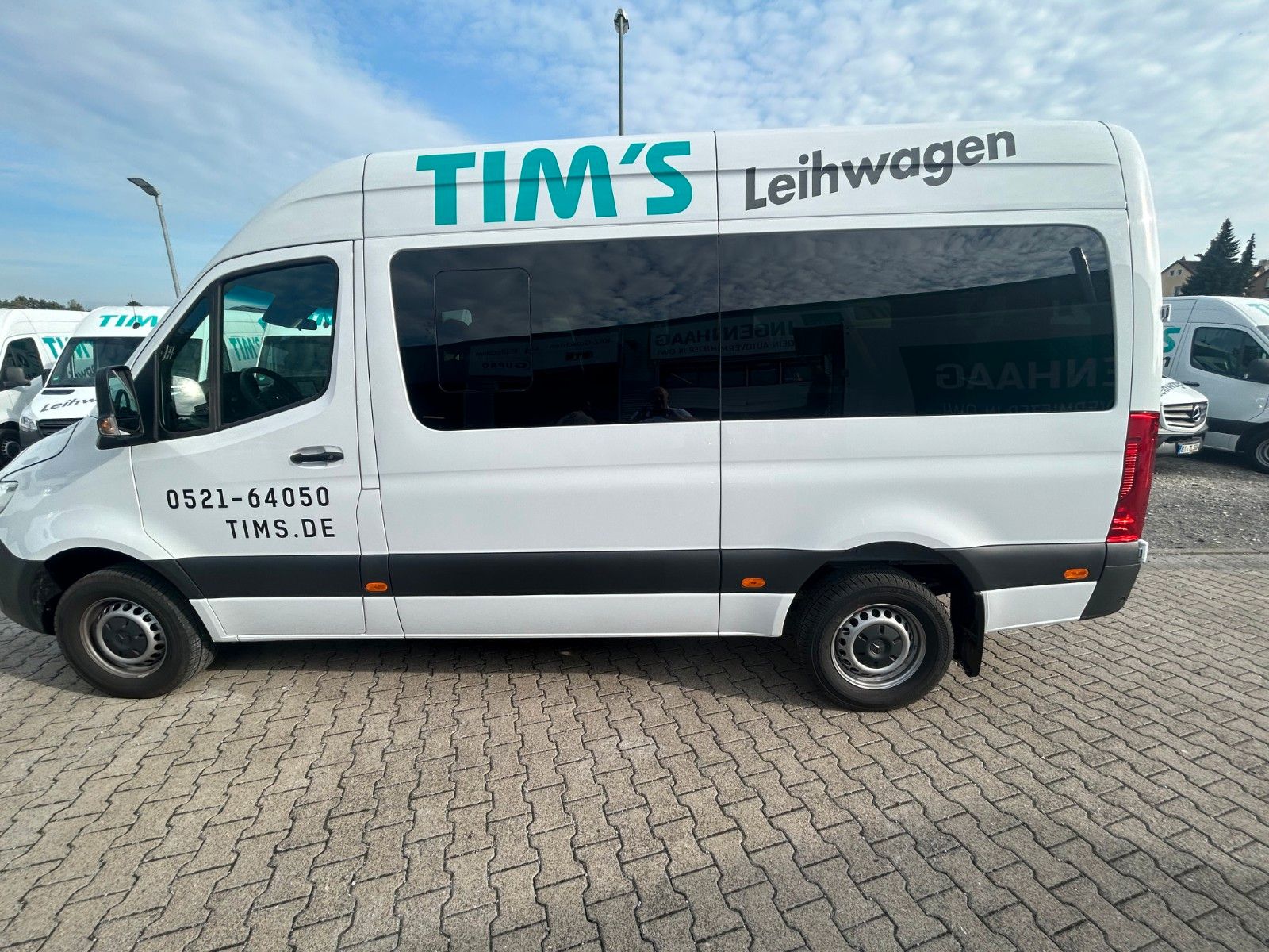 Fahrzeugabbildung Mercedes-Benz Sprinter III  317 CDI Tourer RWD