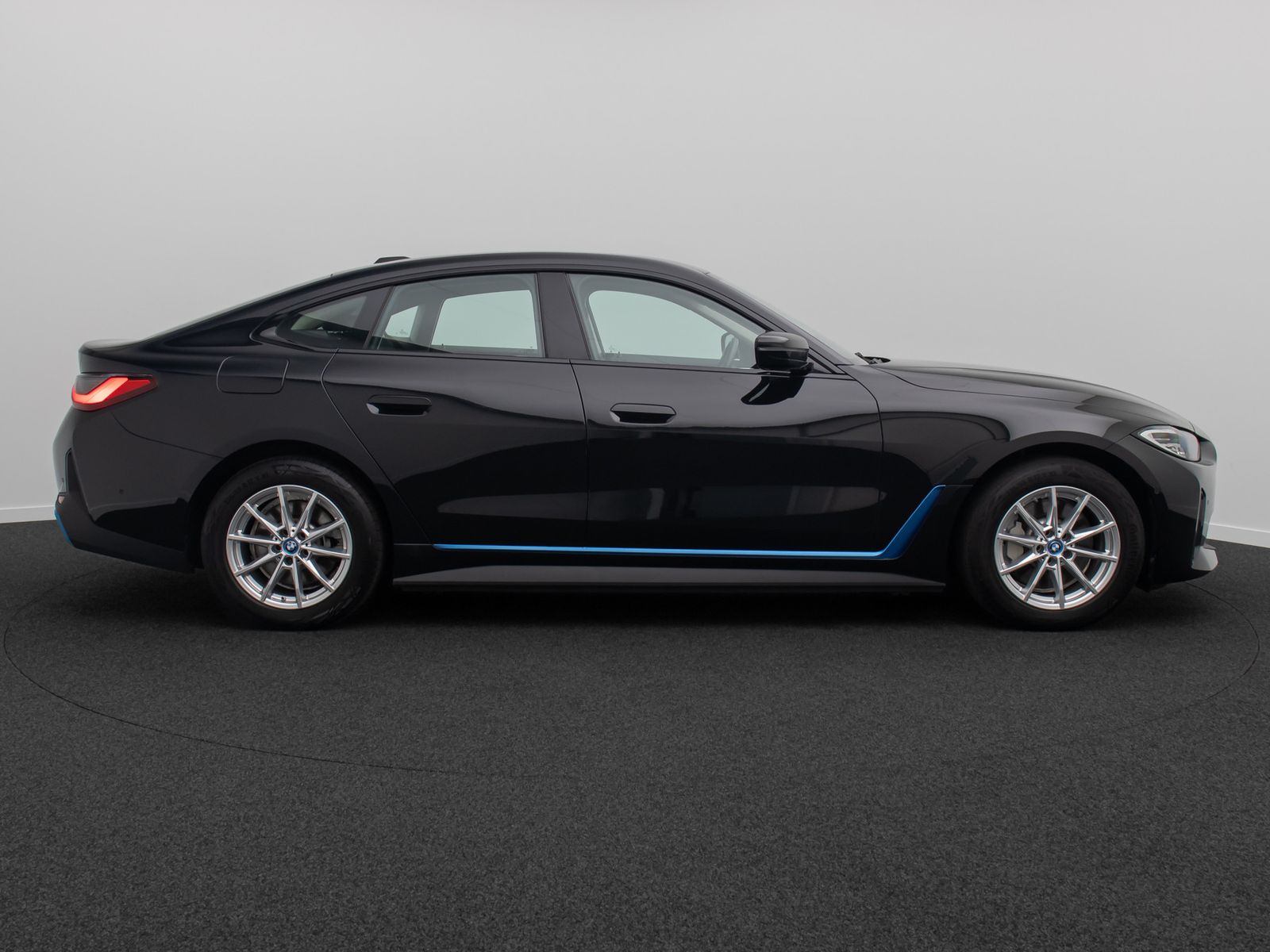 Fahrzeugabbildung BMW i4 eD40 GC HiFi Kamera DAB Widscreen Sportsitze