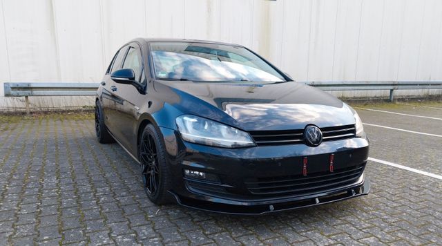 VW Golf VII Lim. Comfortline CUP  Neu TÜV