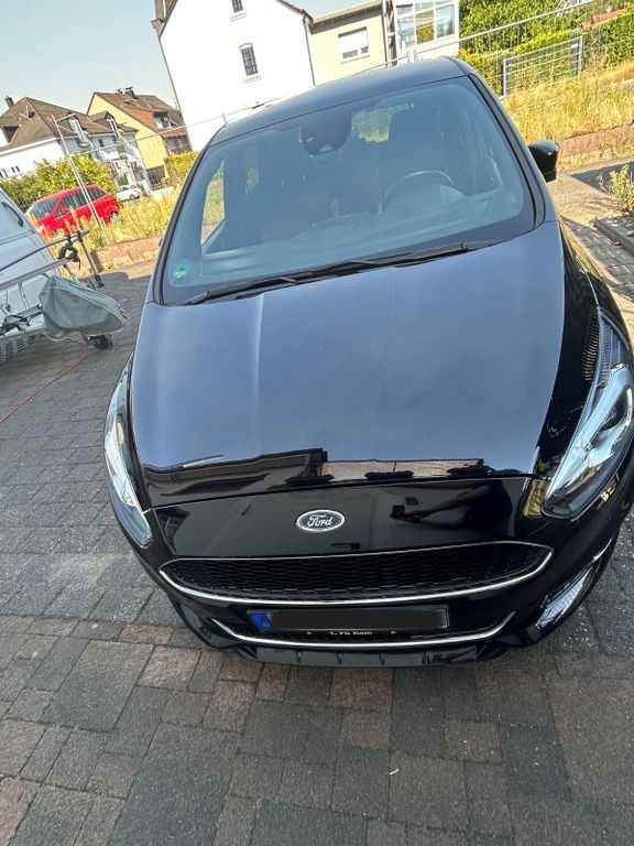 Image of Ford S-Max