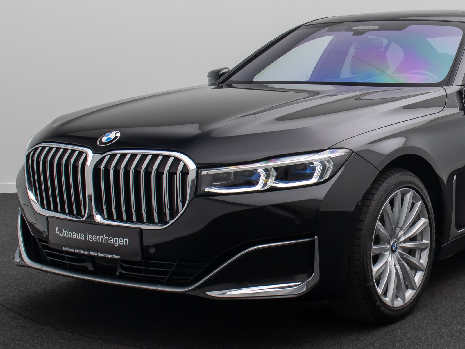 Fahrzeugabbildung BMW 730d xD Massage Laser H/K SoftCl Individual Voll