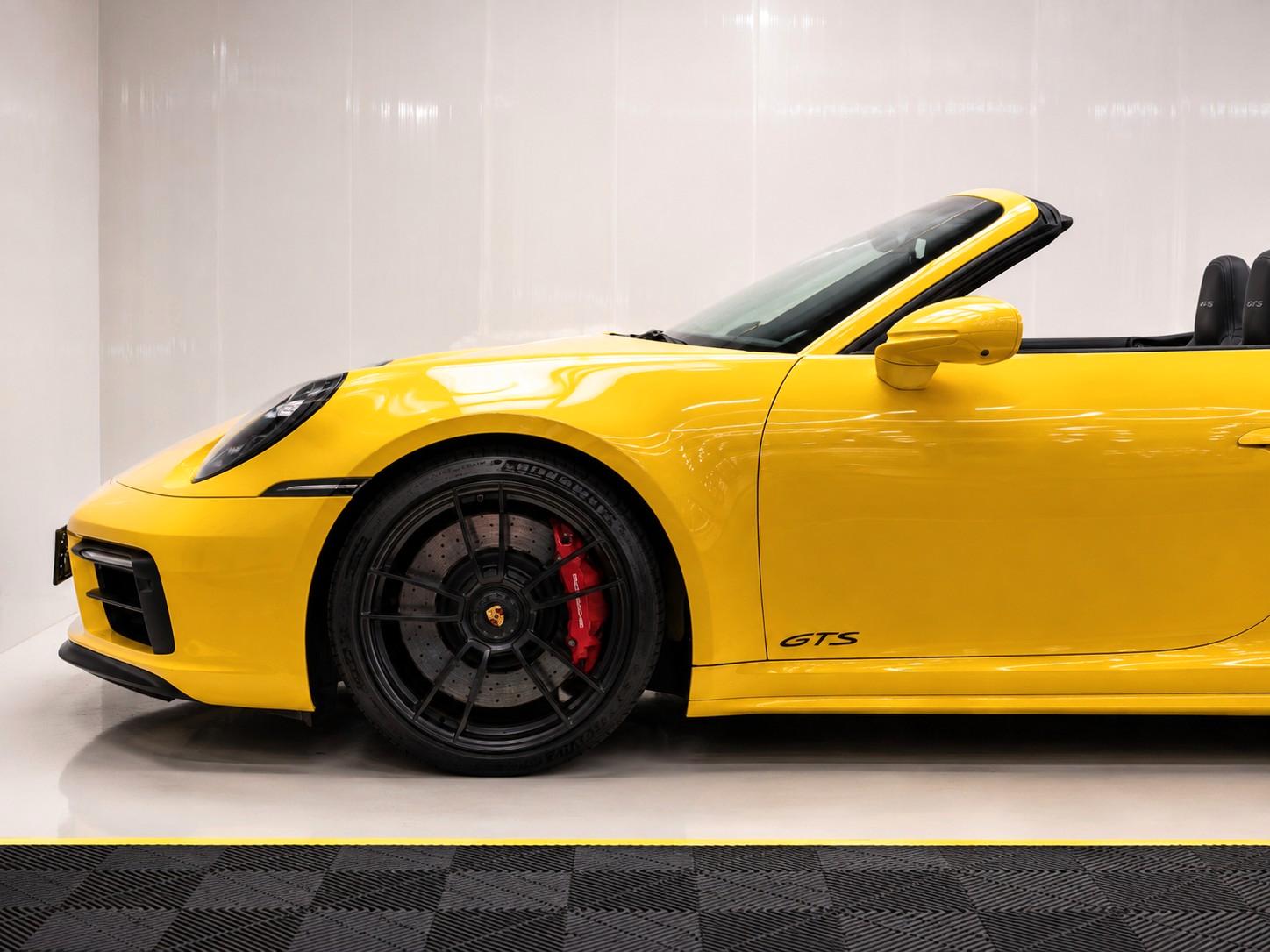 Porsche 992 GTS 4 CABRIO LIFT/BURMESTER/360/CHRONO/SPORT
