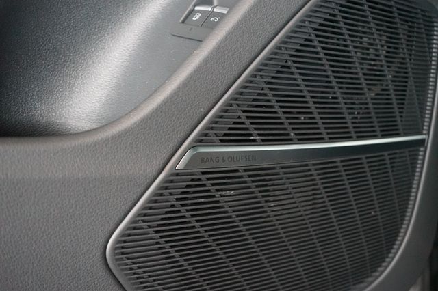 Audi Q8 60 TFSI e | Pano | HuD | B&O | Laser | SOFORT