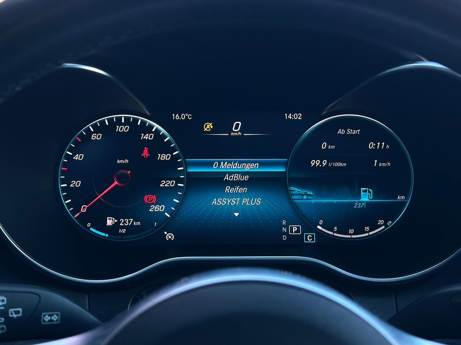 MERCEDES-BENZ C300d T 4 MATIC AMG NIGHT* LED#PANO#SHZ#NAVI# - Image 12