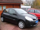 Renault Clio III "Expression" - Renault Clio aus 2006