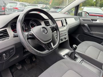 Volkswagen Golf - 9