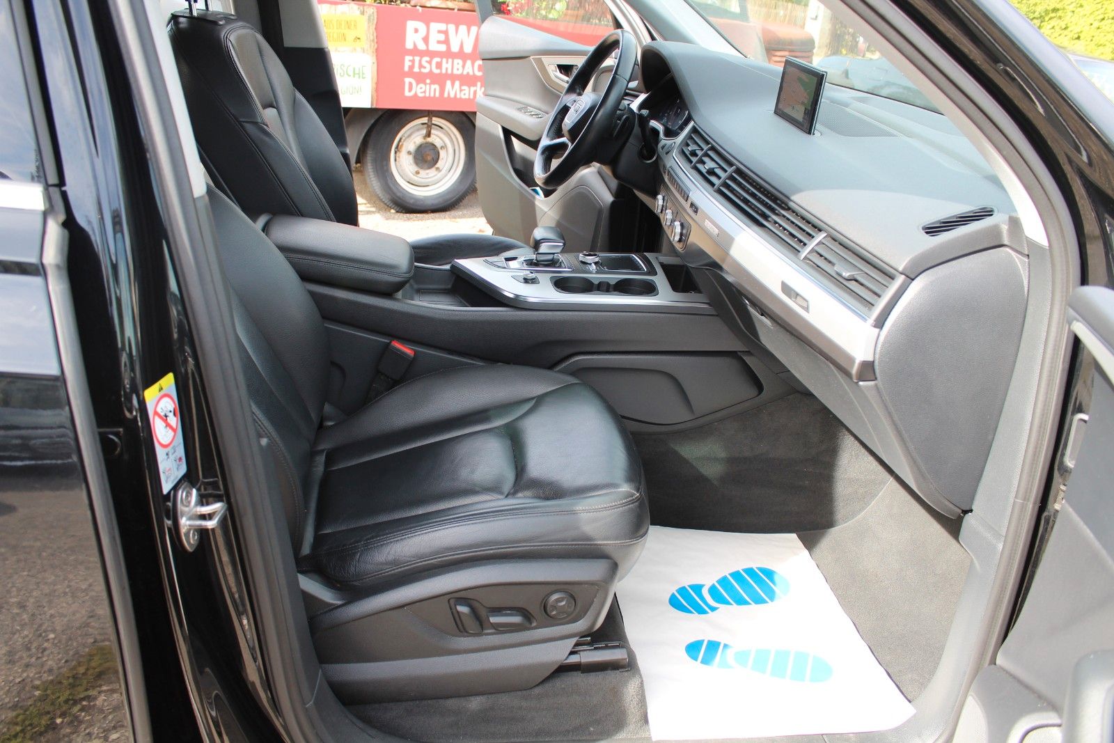Q7  3.0 TDI quattro S-Line Quattro Tiptronic