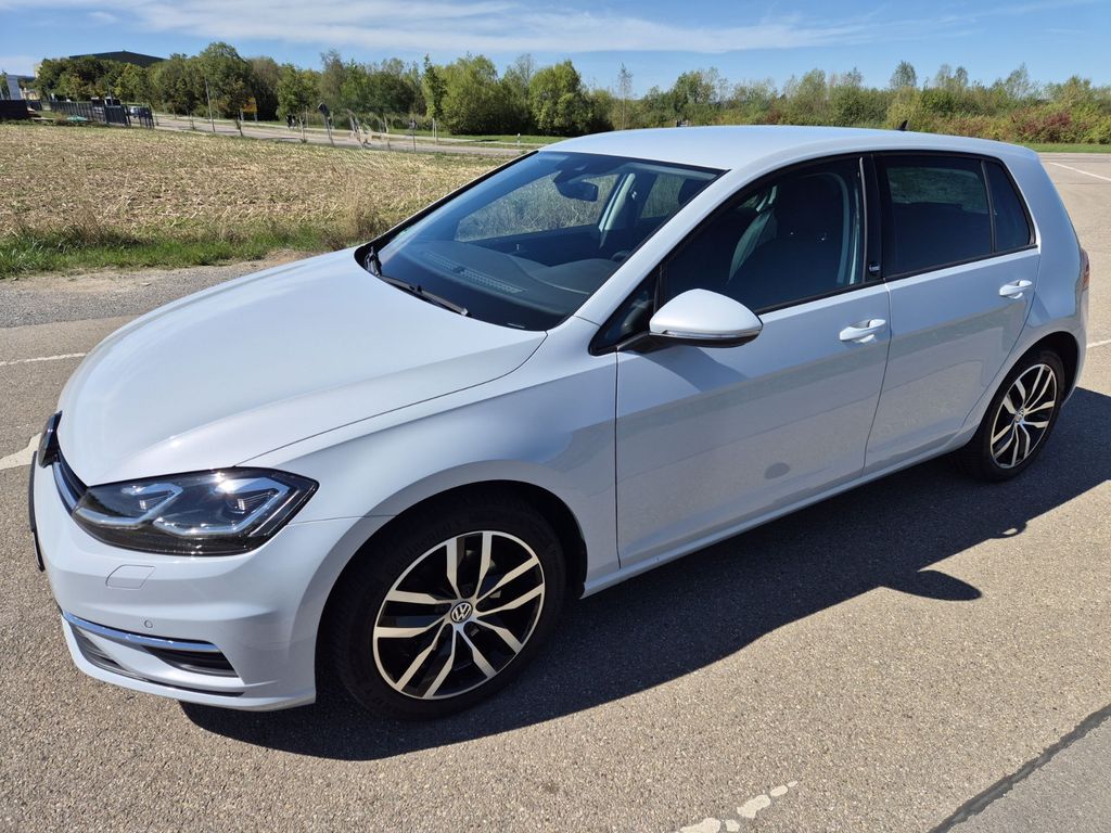 Image of Volkswagen Golf
