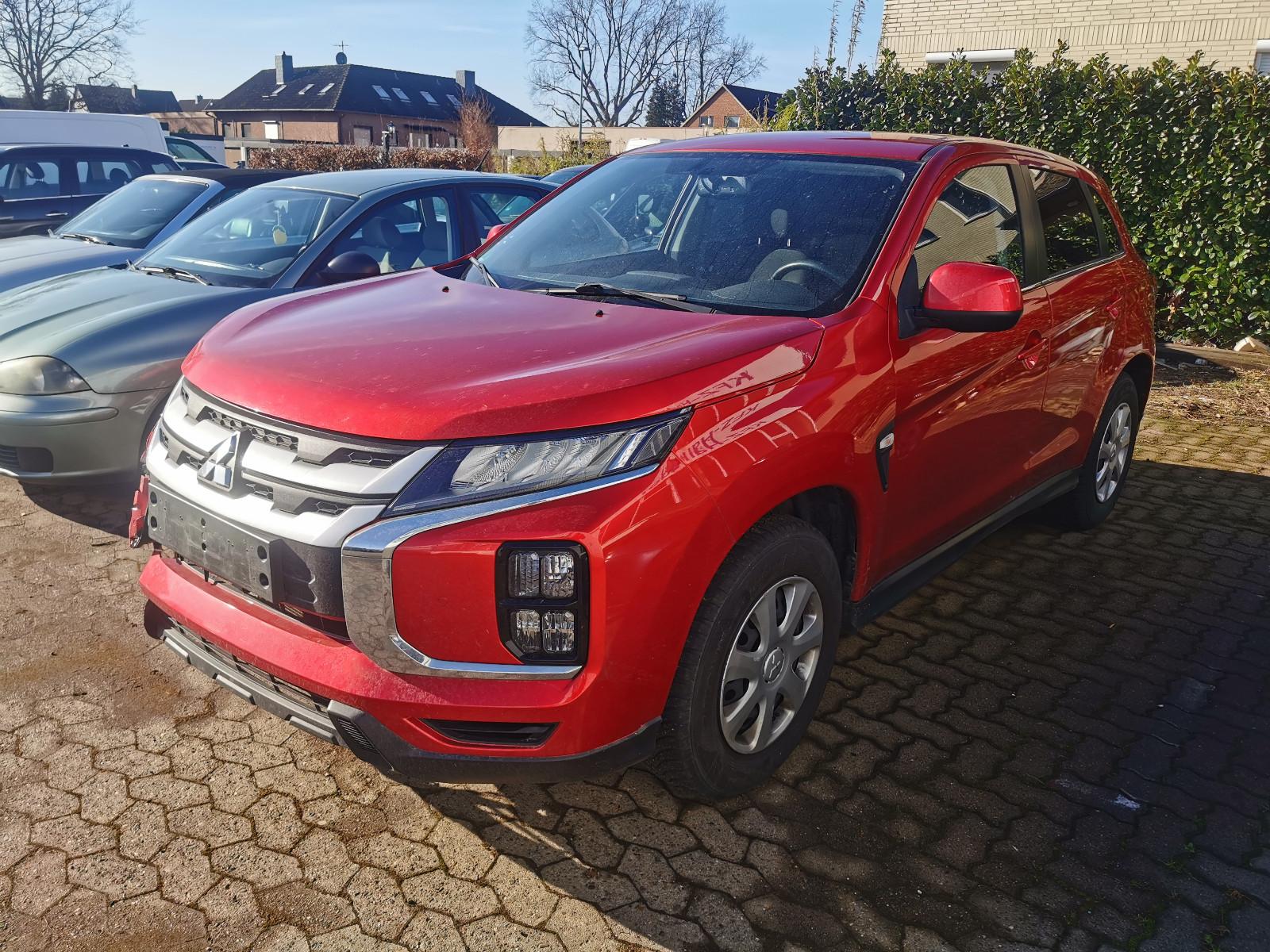Mitsubishi ASX Intro Edition 2WD 2,0-Kamera-Navi-LED