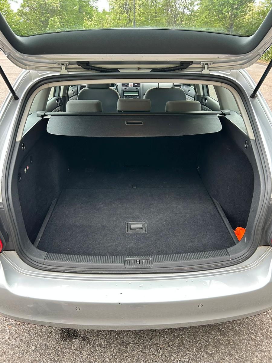 Volkswagen Golf 2009 — photo 14
