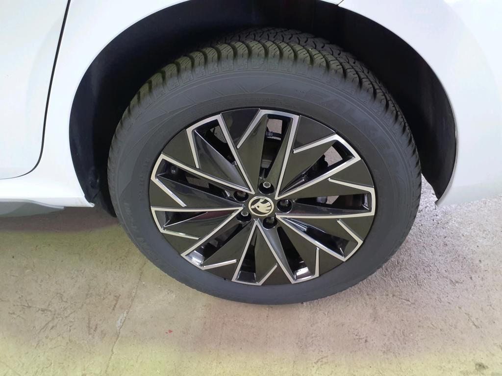 Skoda Kamiq Selection 1.0 TSI Klima*PDC*RFK*SH