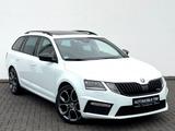 Skoda Octavia Combi RS 2.0 TDI DSG /PANO/LED/ACC/CAM/ - Skoda Octavia: Combi Dsg