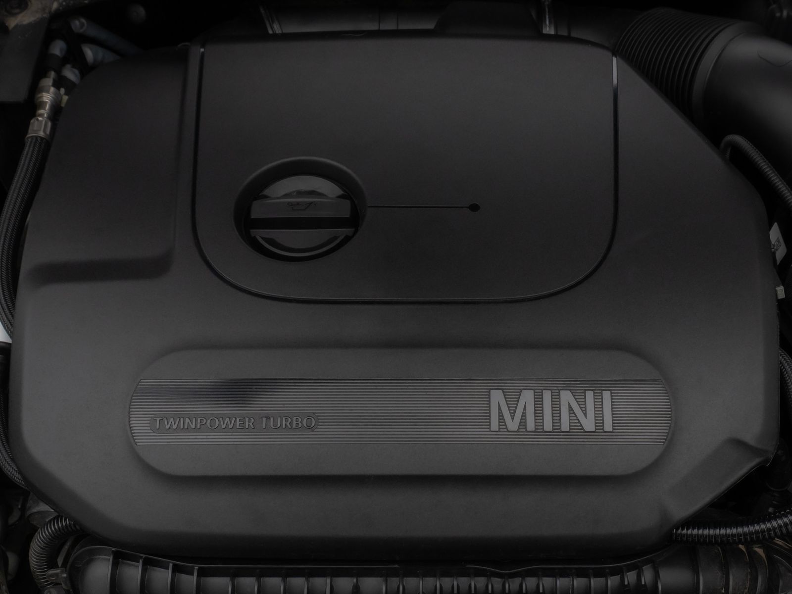 Fahrzeugabbildung MINI John Cooper Works Panorama Kamera HUD DAB Sport