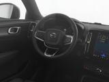 Volvo XC40 B3 Benzin Plus Dark 18"+AHK+FRONTSCHEIBENHZ - Volvo: B 18