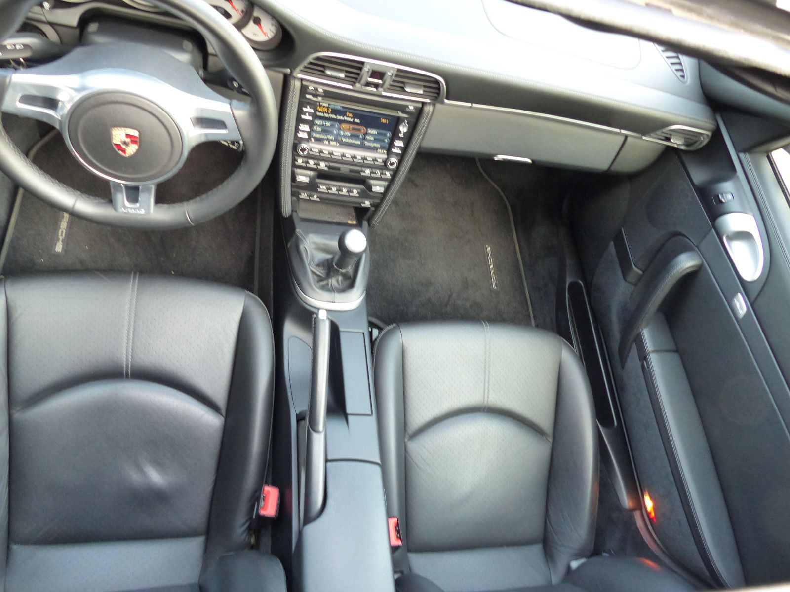Fahrzeugabbildung Porsche 997.2 Carrera 4 S Coupe *Schalter*