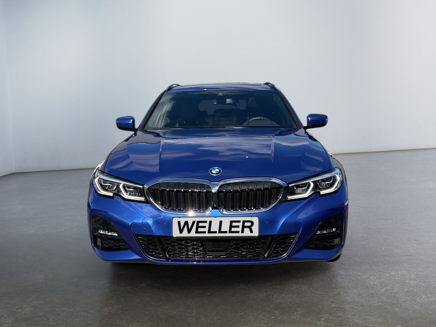 BMW 330 e xDrive M Sport Touring Laser Pano HuD 360° foto 2