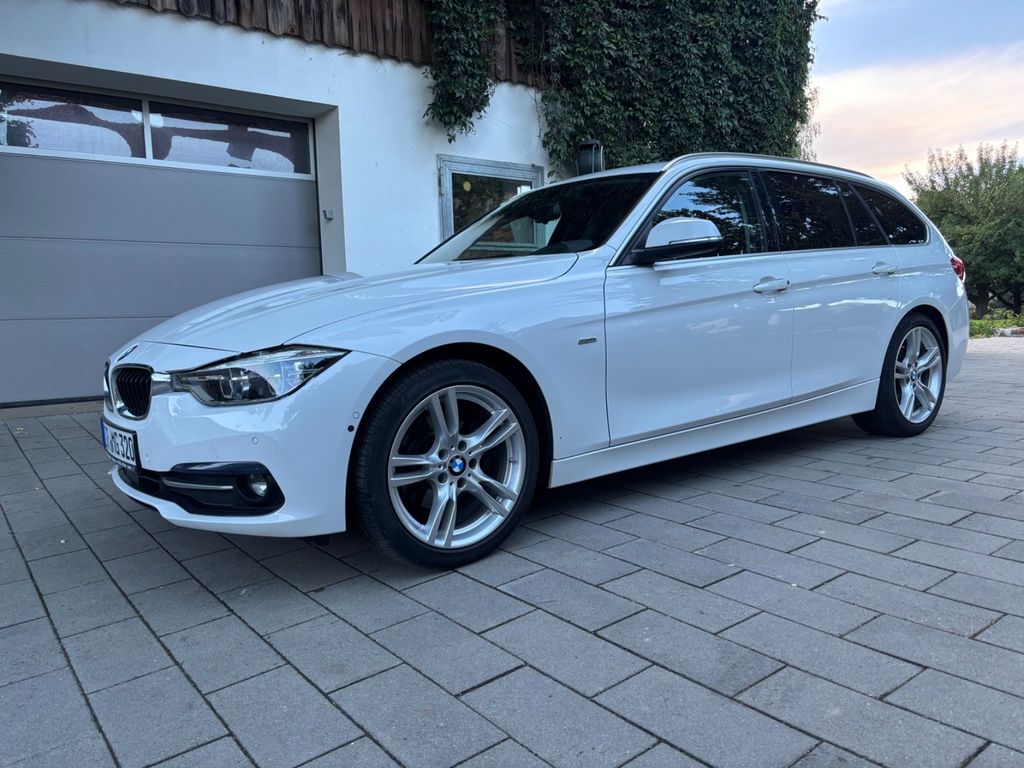 Image of BMW 320