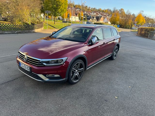 VW Passat Alltrack 2.0 TDI SCR 176kW DSG 4MOT A...