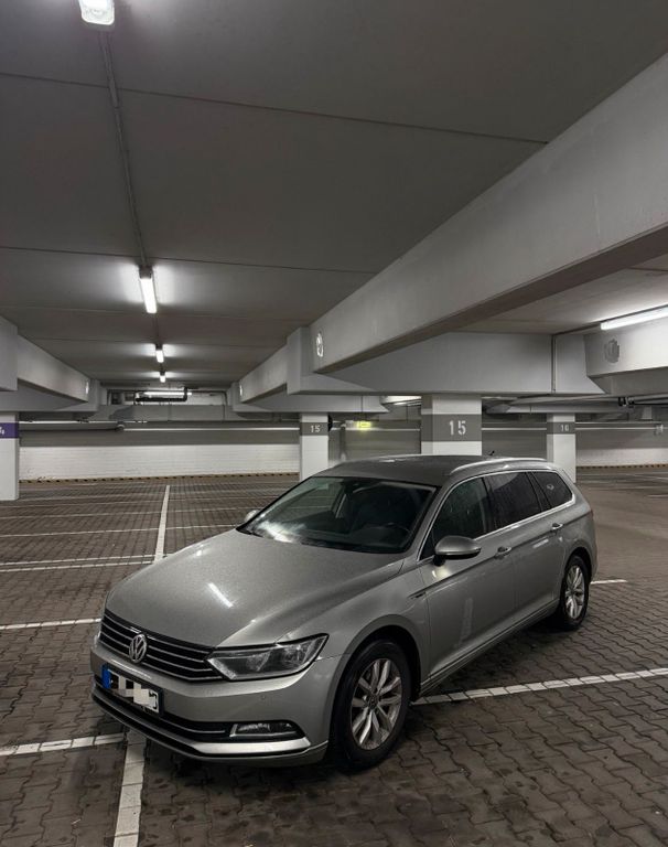 Image of Volkswagen Passat Variant