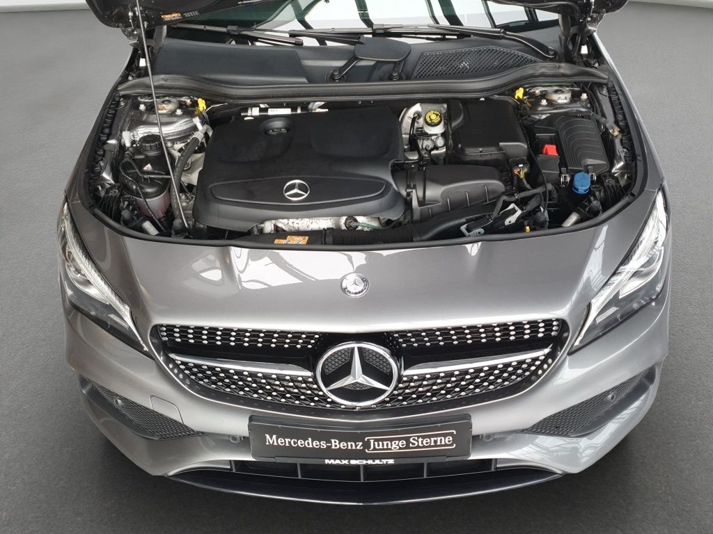 Fahrzeugabbildung Mercedes-Benz CLA 200 Shooting Brake AHK*Leder*KeyLess*LED*PDC