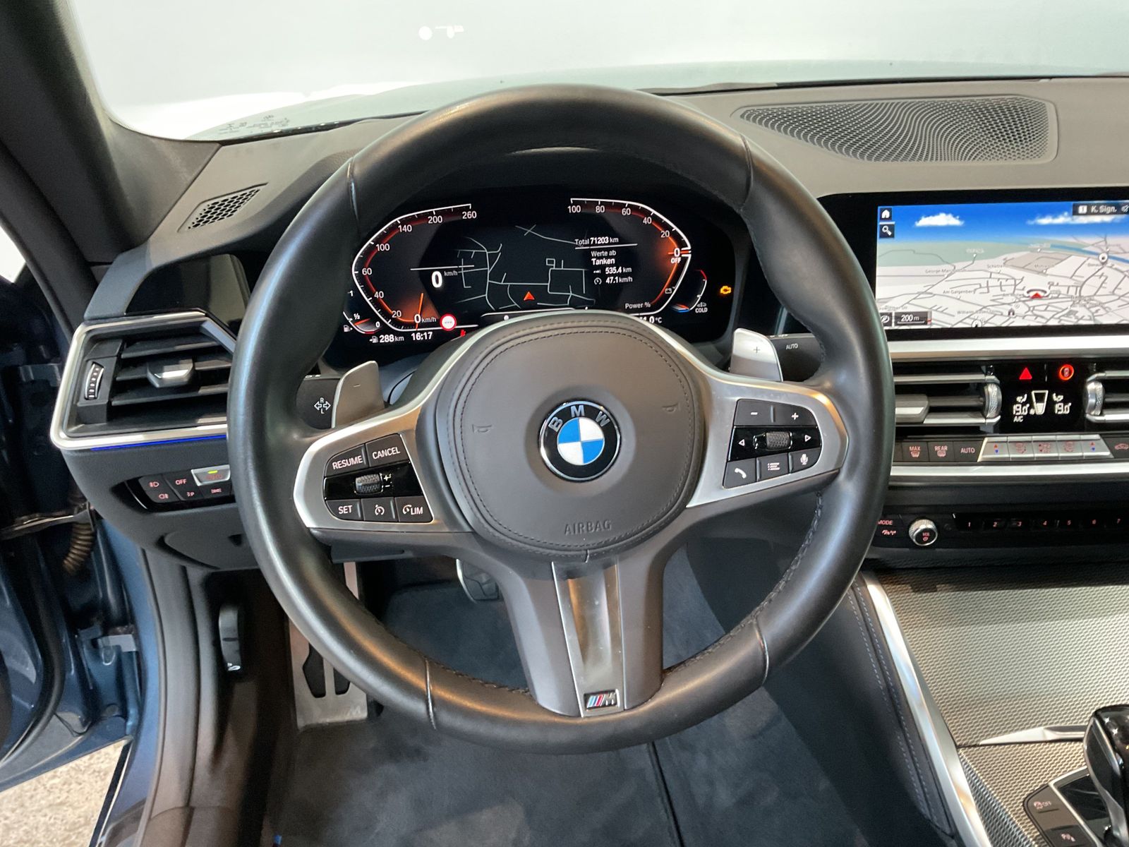 Fahrzeugabbildung BMW 420i Laserlicht, AHK