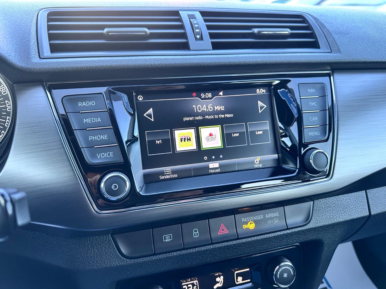 Skoda Fabia Combi Clever Automatik 110PS Navi CarPlay