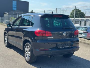 Volkswagen Tiguan - 4