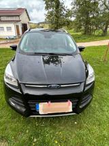 Ford Kuga 2,0 TDCi 4x4 110kW SYNC Edition TÜV neu