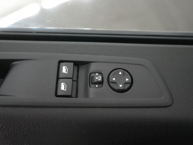 Vivaro C CARGO FACELIFT STANDARD L2 CDTI+NAVI+RÜ