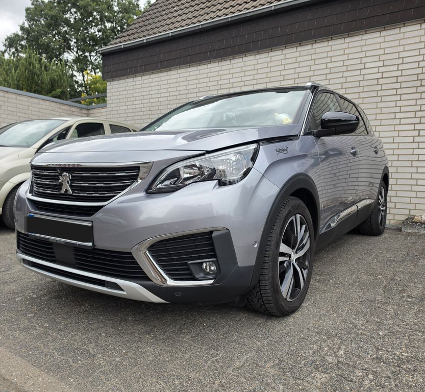 Image of Peugeot 5008