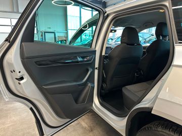 Skoda Karoq Style 4x4 *AHK*LED*Klima*SHZ*Navi*Kamera*