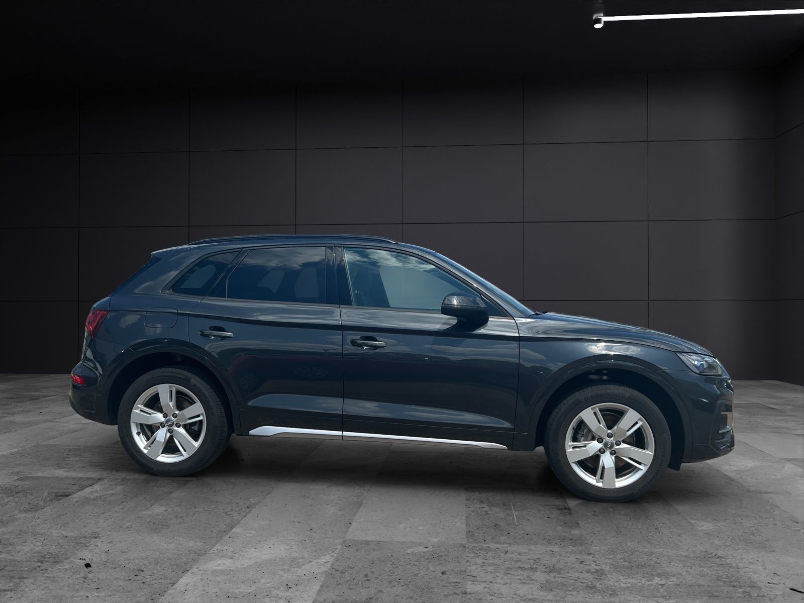 Fahrzeugabbildung Audi Q5 45 TFSI advanced S-Line quattro LED AHK Navi