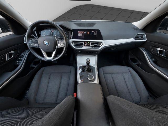 BMW 318 d Advantage DAB+ NAVI TEMP CARPLAY SHZ PDC, миниатюра 19