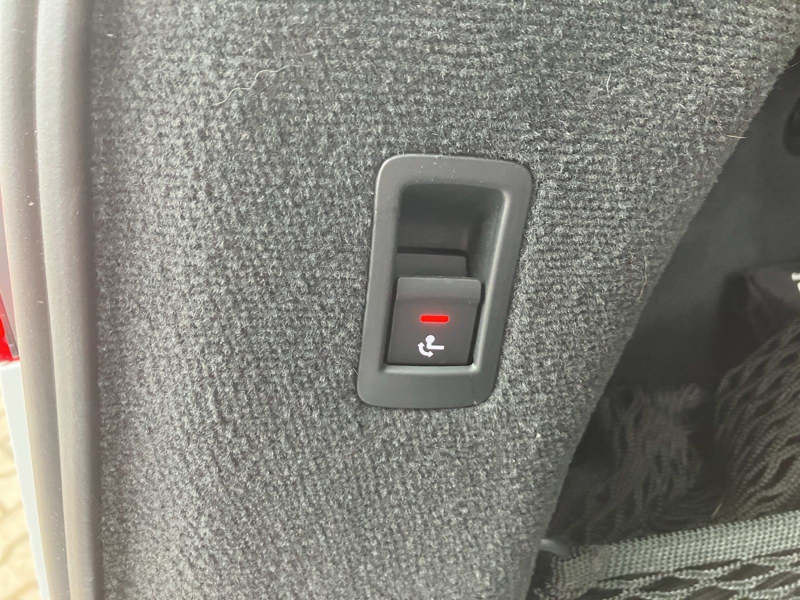 Fahrzeugabbildung Audi A6 Avant 40 TDI quattro sport