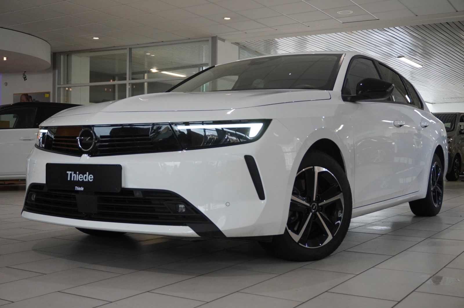 Fahrzeugabbildung Opel Astra L ST 1.5D EDITION NAVI/LED/SHZ/SPORT/DAB+