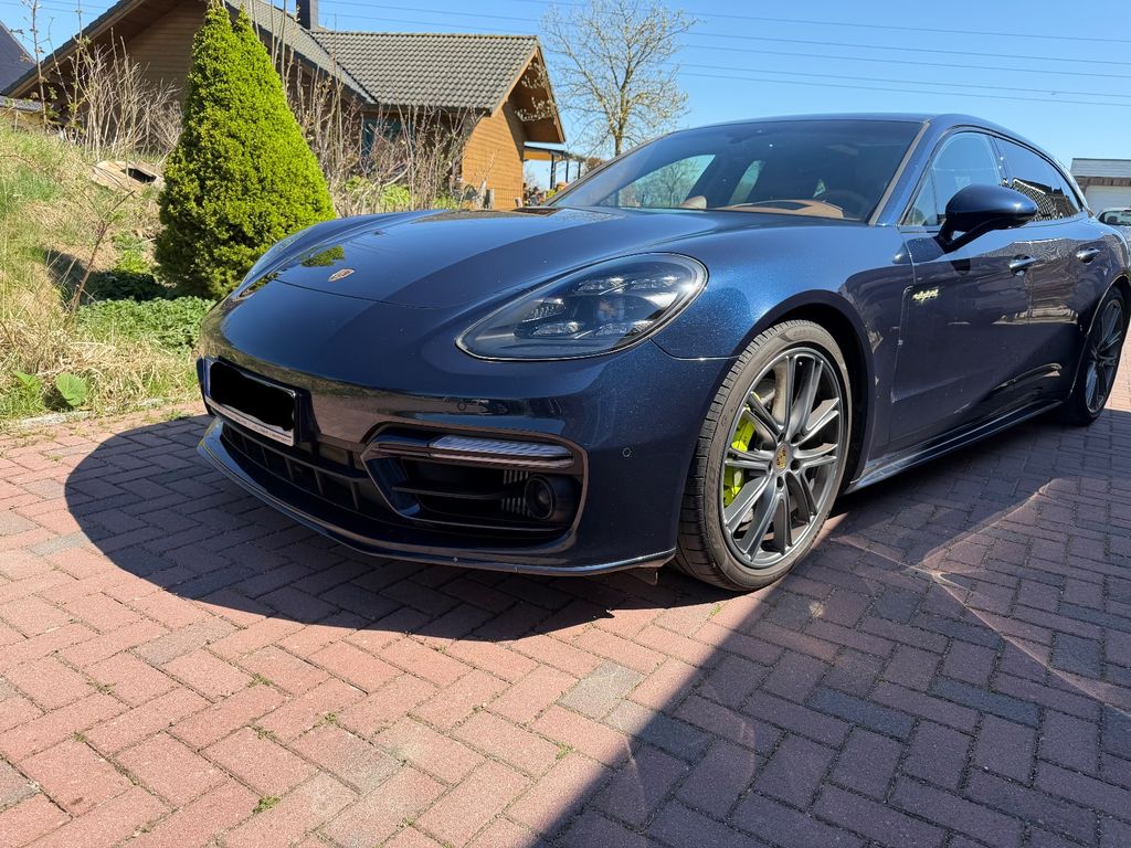 Image of Porsche Panamera