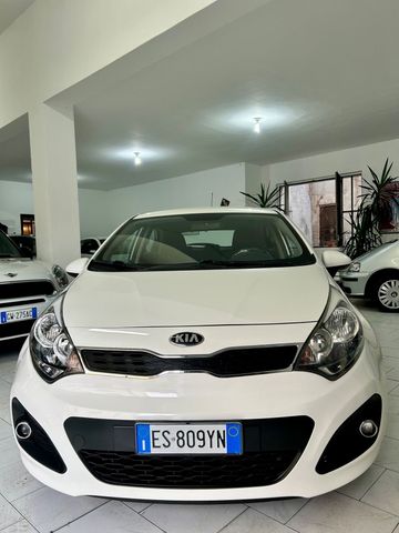 Kia Rio 1.2 Bianco ice *NEOPATENTATI*