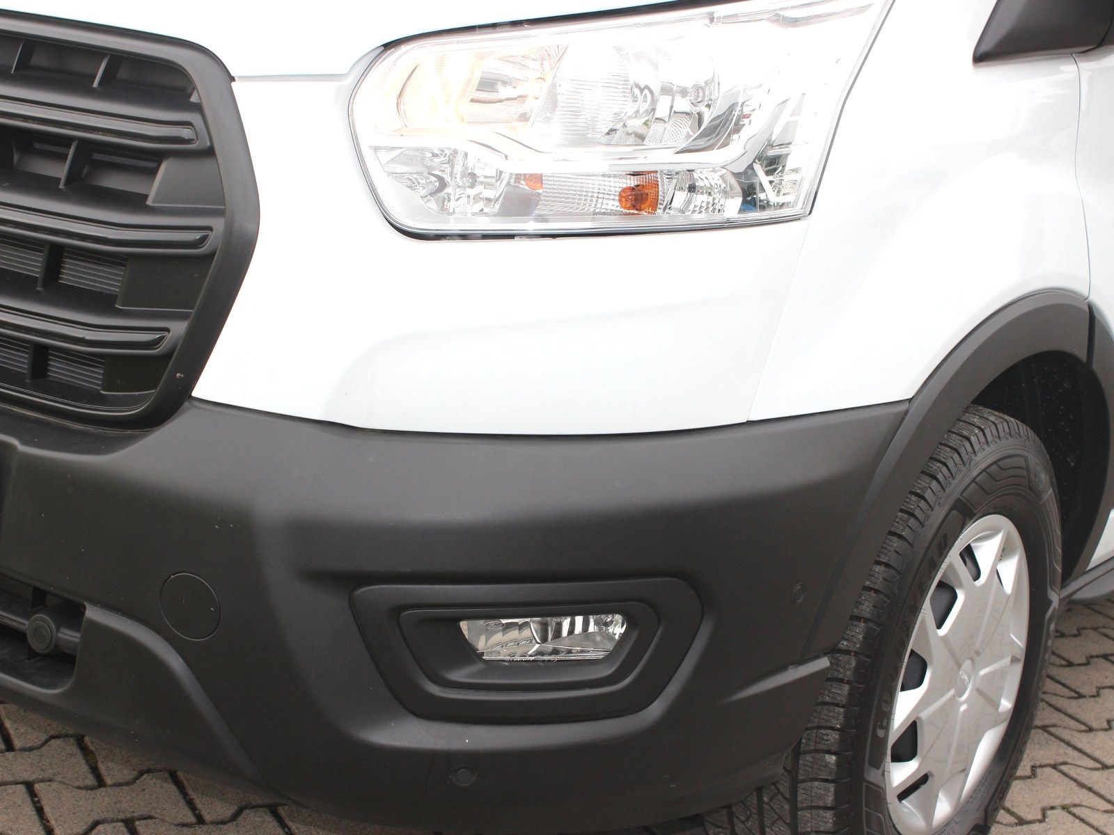 Fahrzeugabbildung Ford Transit 350 L2 Trend Kühlfahrzeug